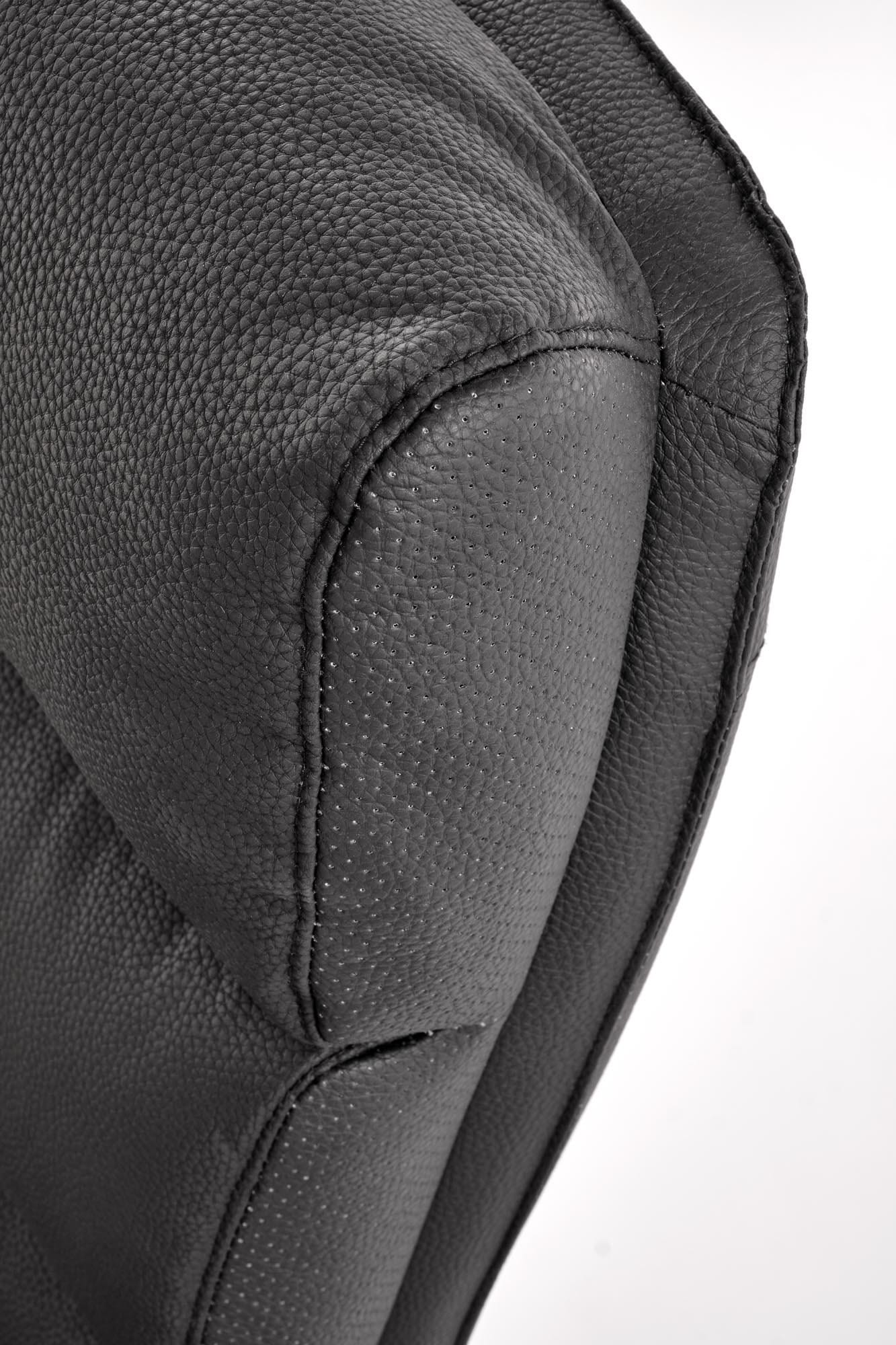 004c610f964523455e135032093c2f58