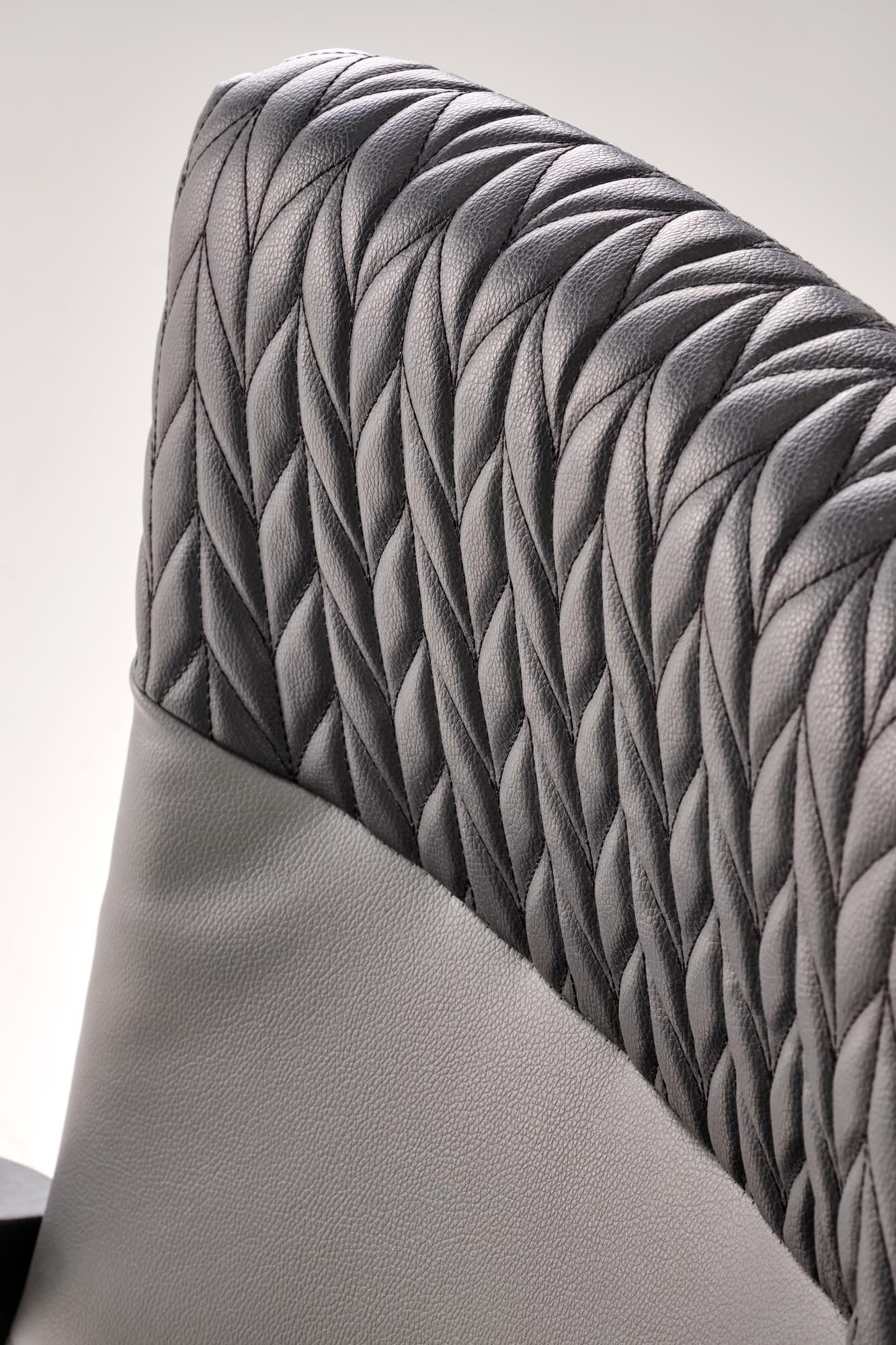 e2710eb6ee4bab0730eda8c74dc03909