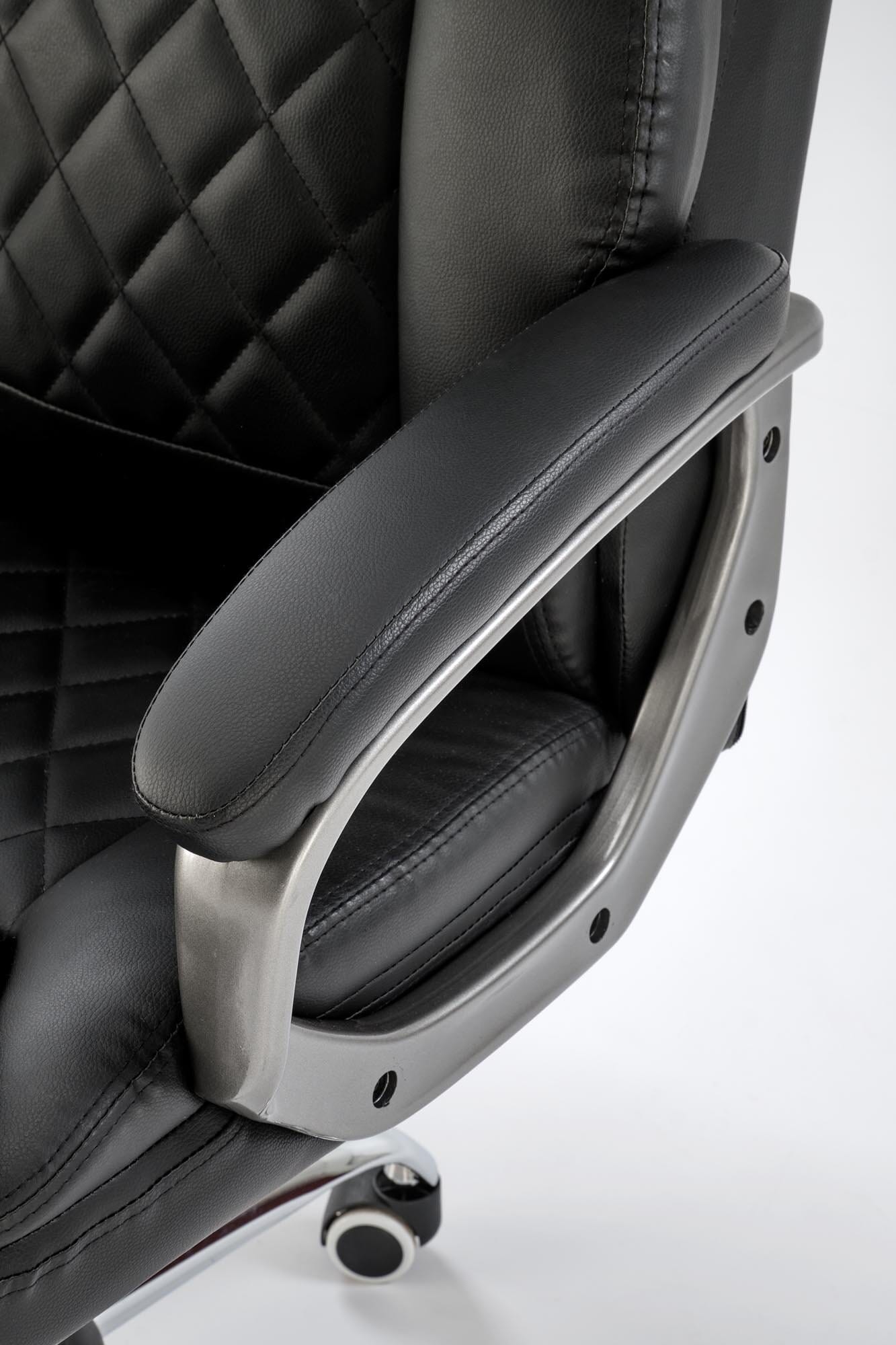 17318dbfb43e8f6276bdfa37e60354f6