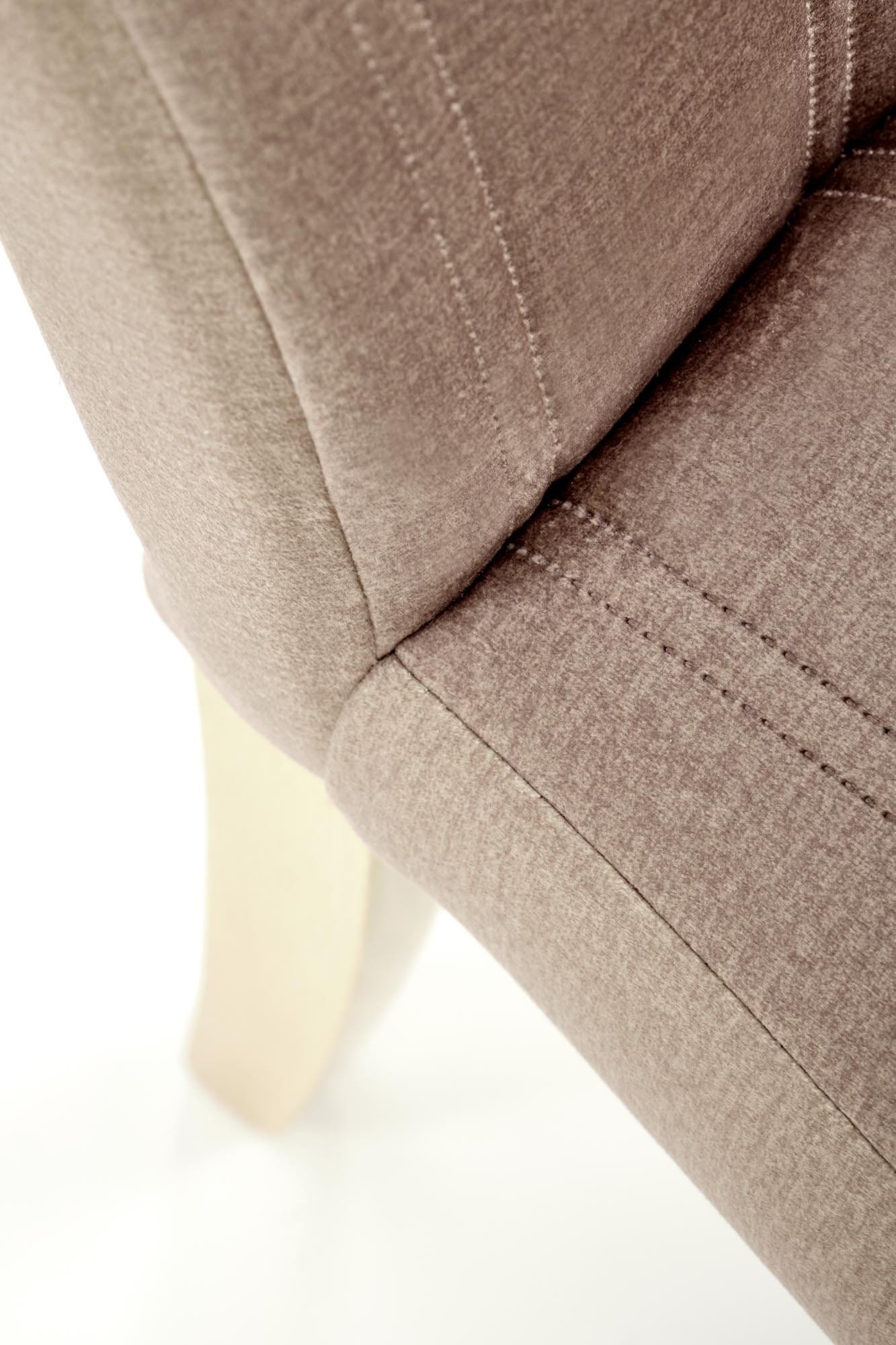 2d4d8c9f3fcab0dc4ae0856220b43f94