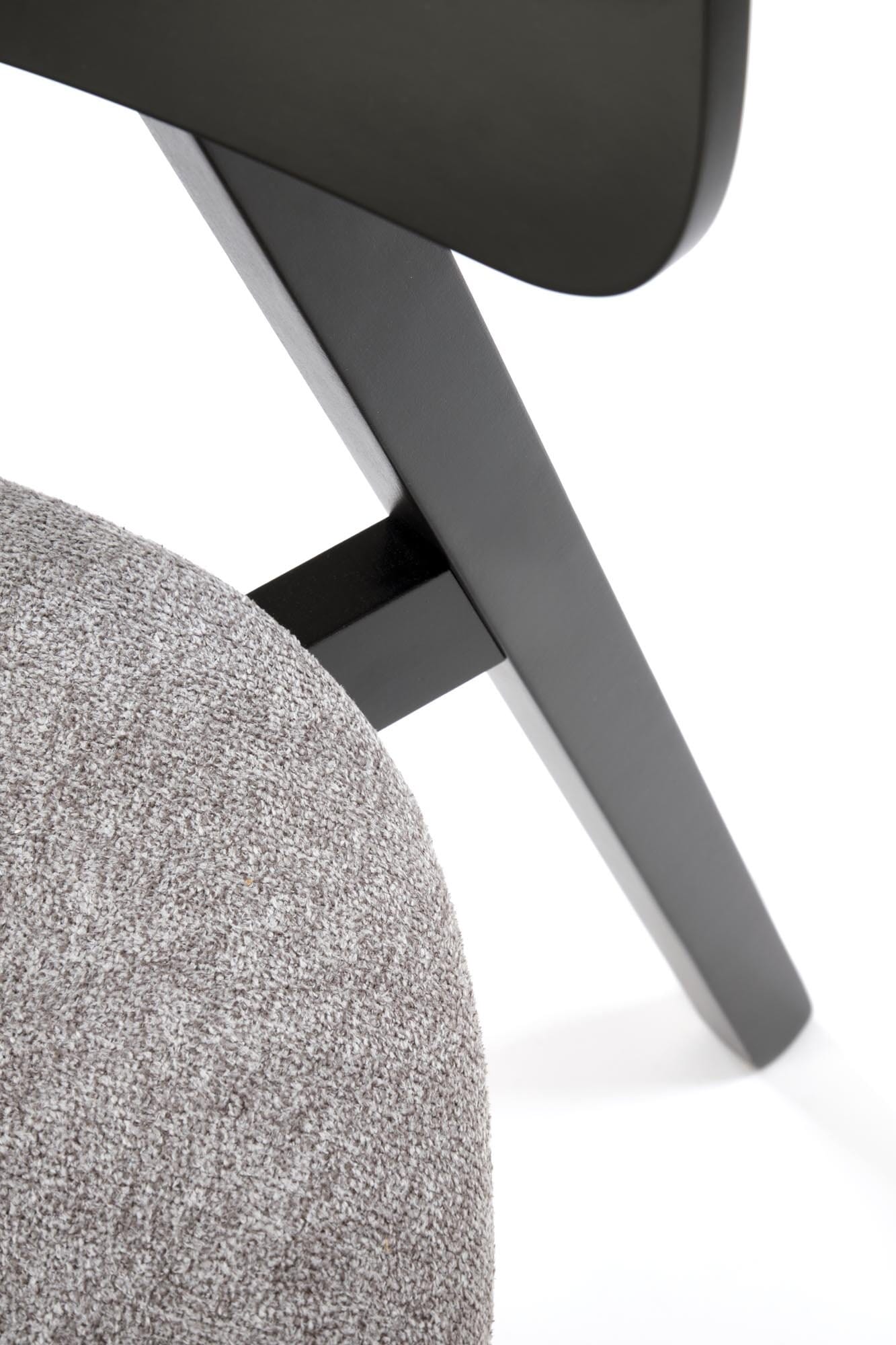 928021c8e216379d89579288efa443bd