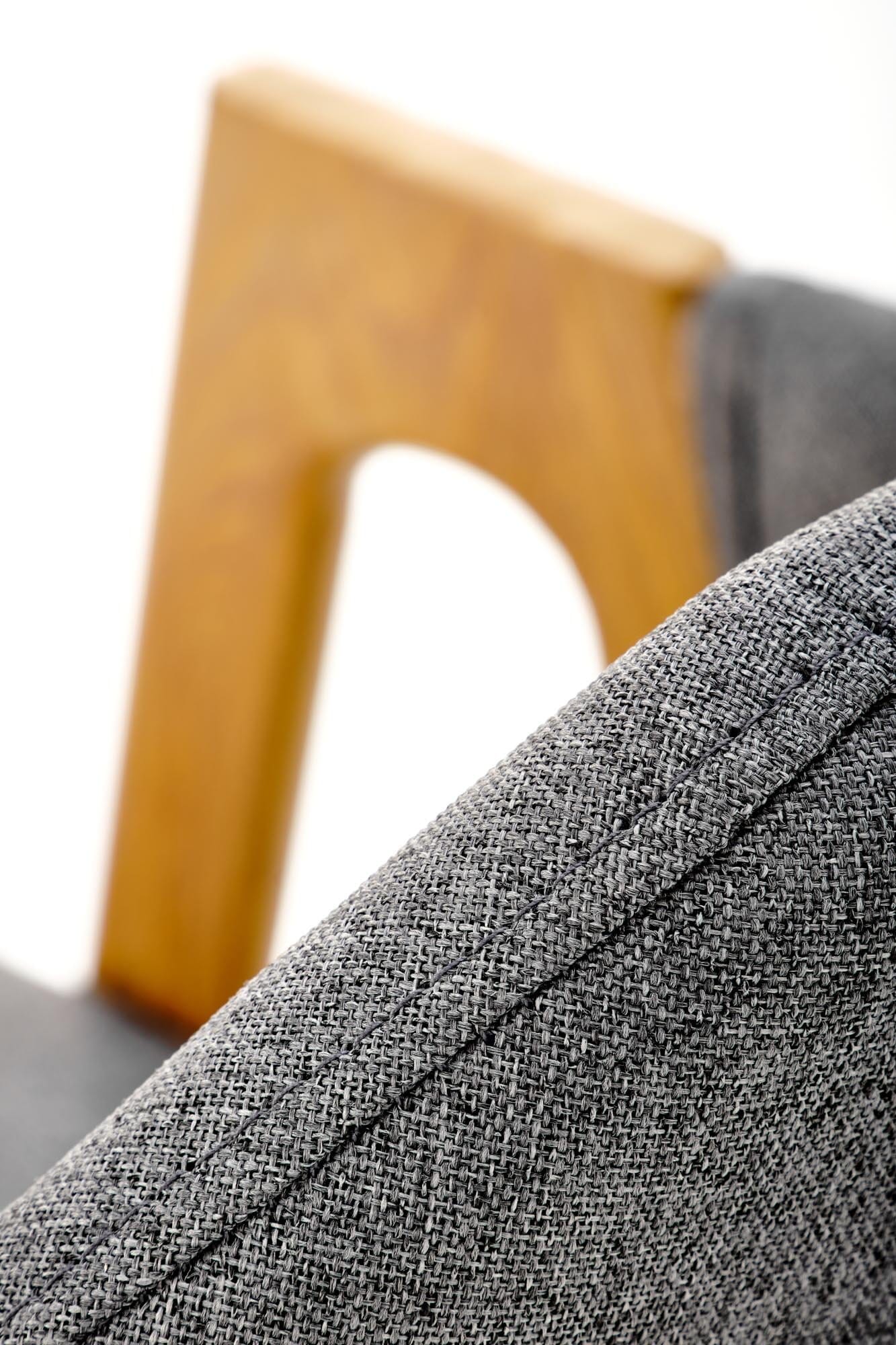 3aa399eee1586d4ba8ec13135c2e3fb7