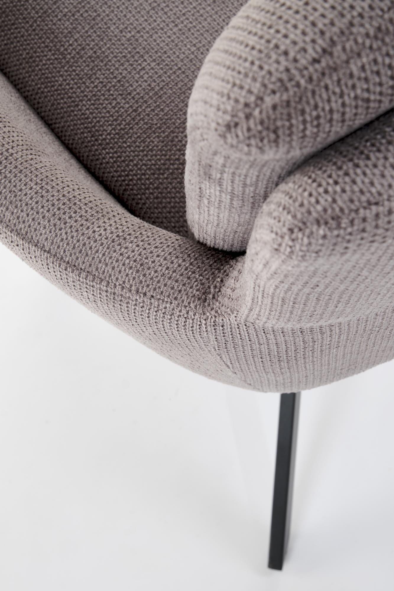 cd5bba3d001420792e4c9f7956671e43