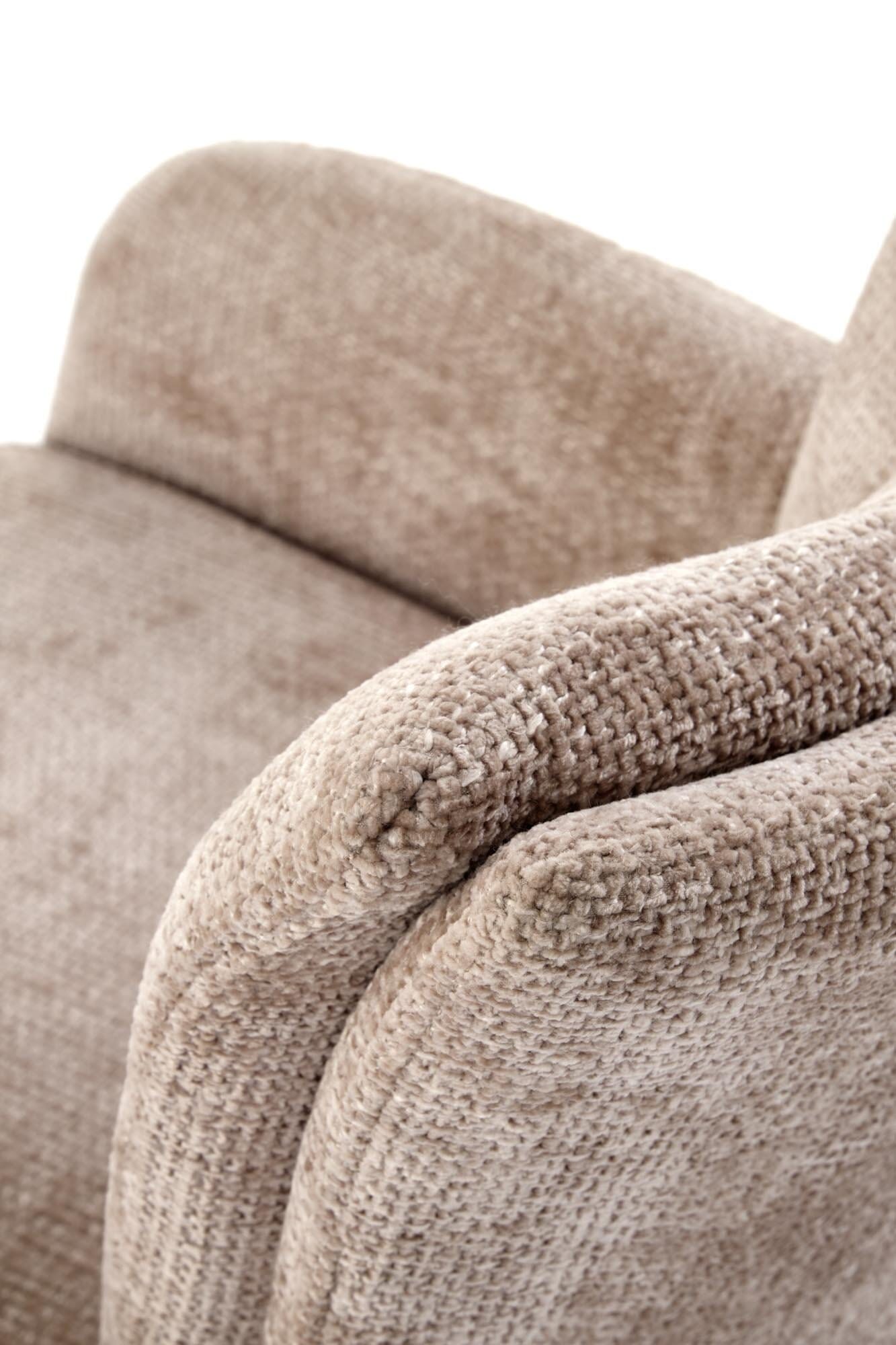 8d77321a5bfef5699f73785464615b06