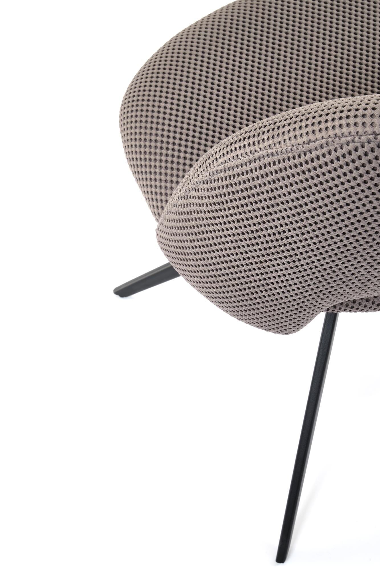 e76590d4d0d653d63f9241a40496bb8d