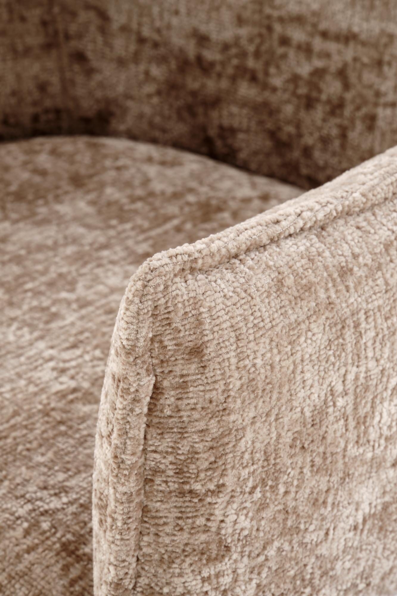 c1cbeddfb5254568eb572ec109c41e2d