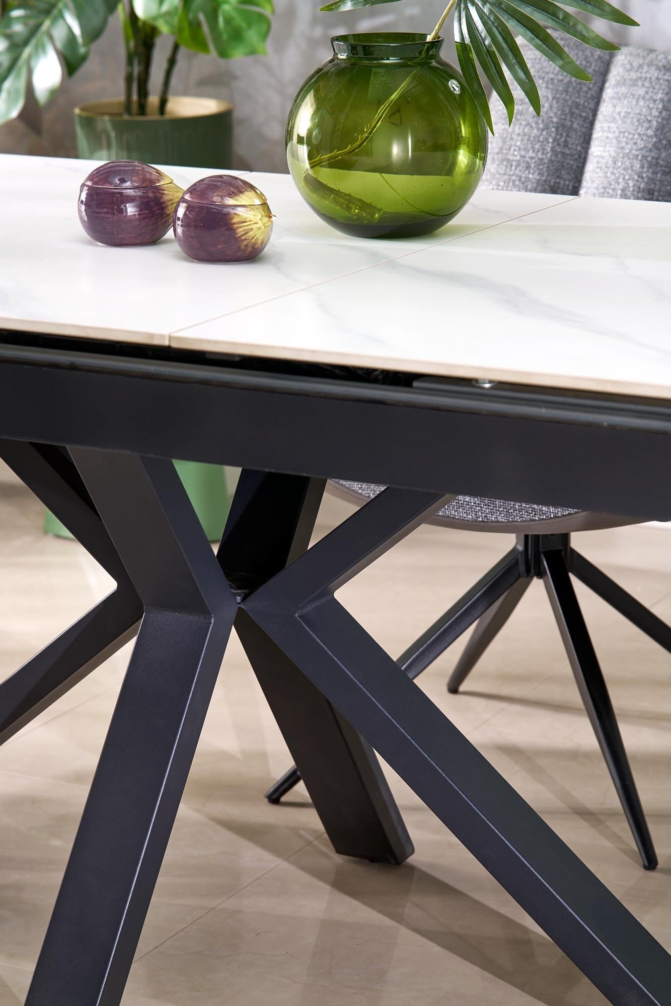 04c8fdd553e7b0308116a2746fffd965