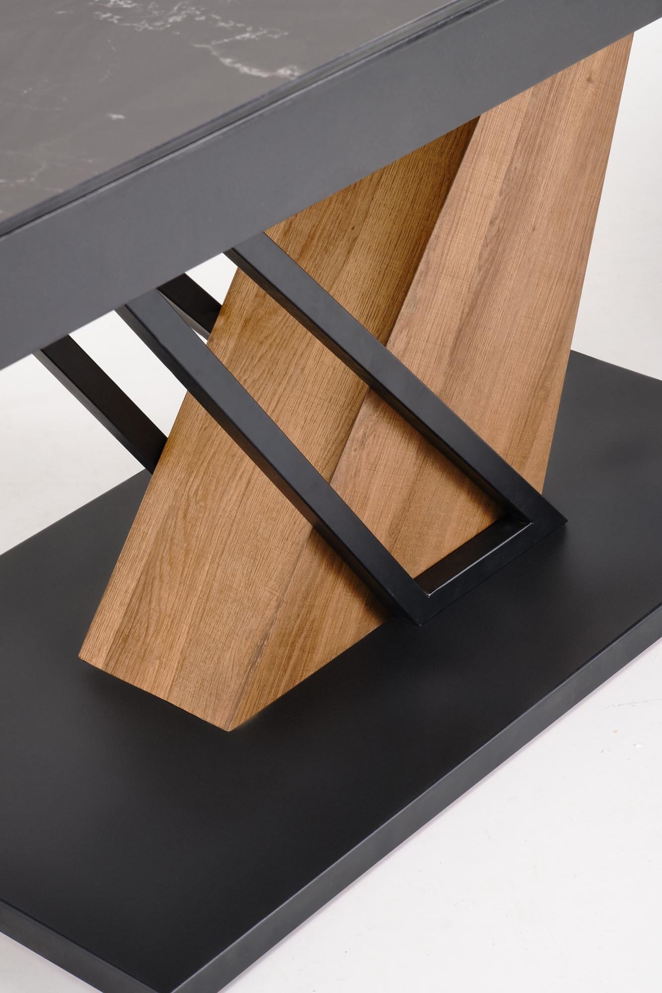 15586ffc2c193d7917567ef95178f893