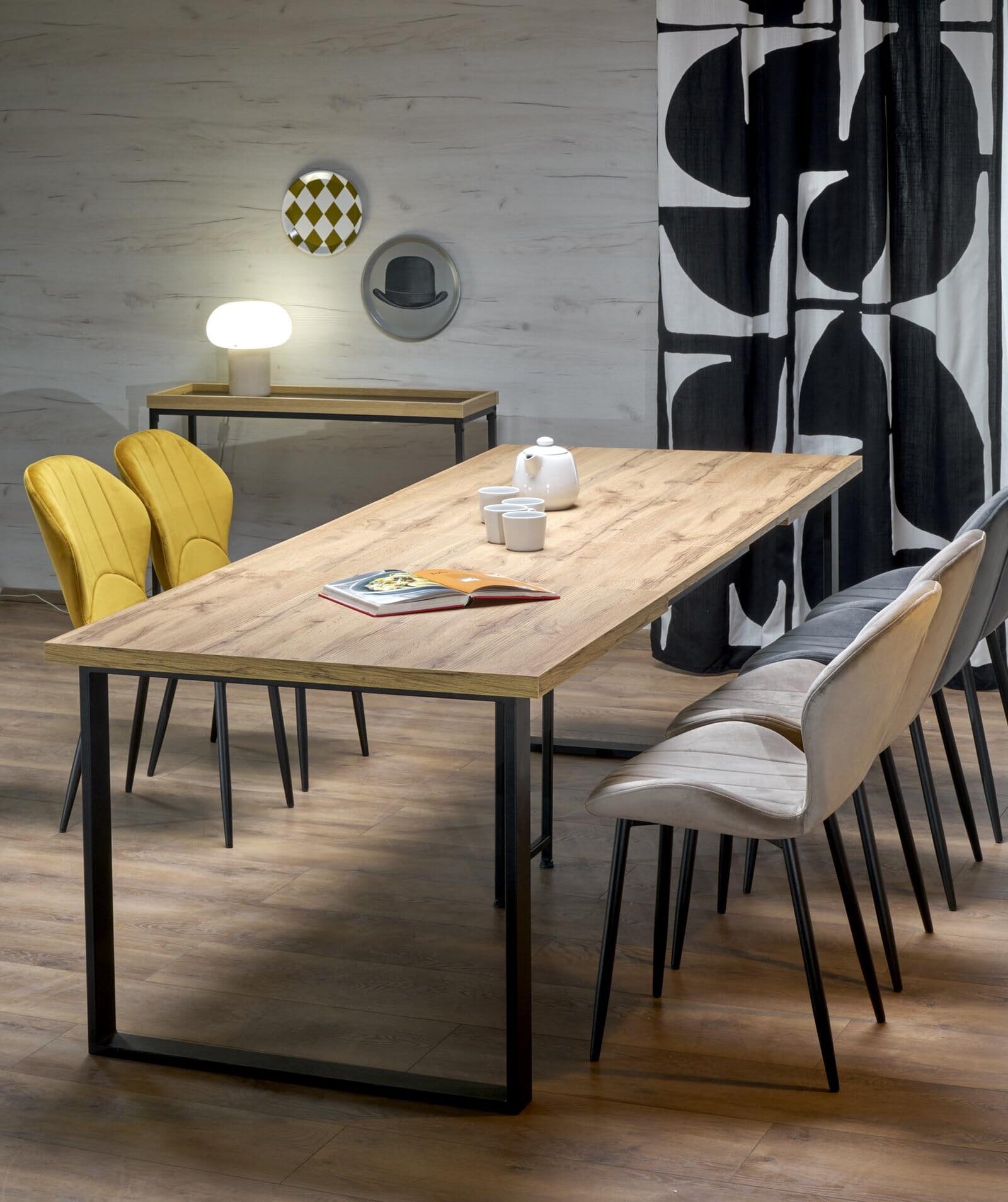 1379c77a7f2146b7a4221fe9e556e84f