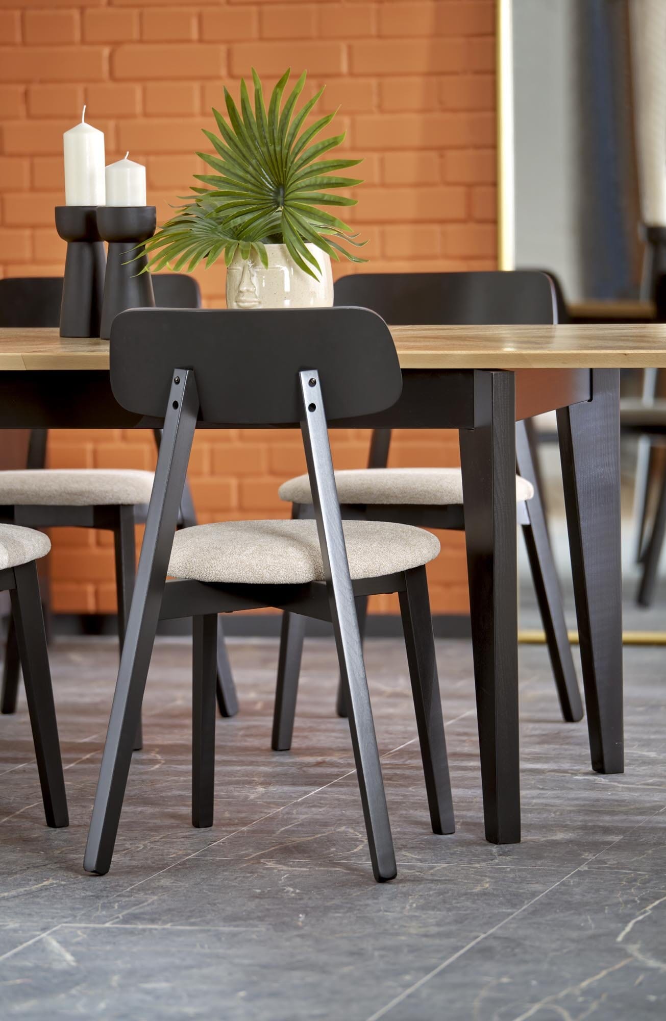 59307b8a87a9131a6a9f3cb78cdb9760