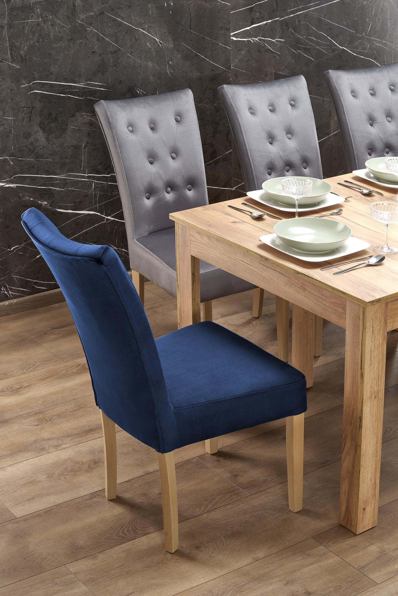 b52d8872e47768bf8e915b17b7b89ff7